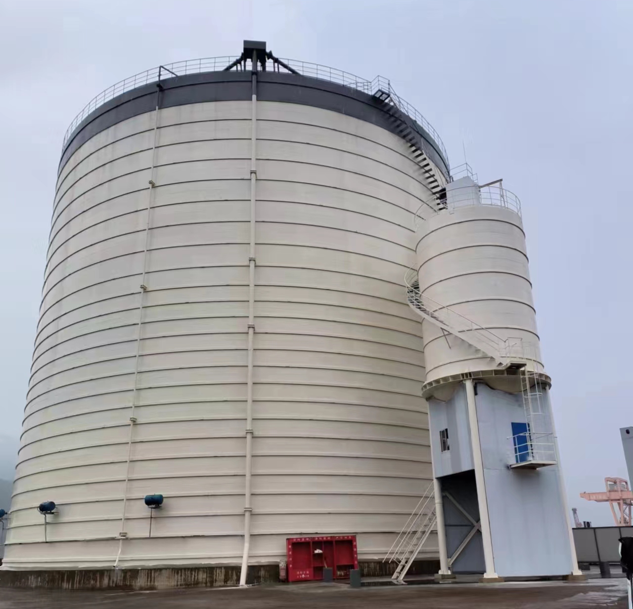 英山10万吨水泥钢板库